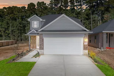 12195 Ridge Top Dr, Conroe, TX 77304