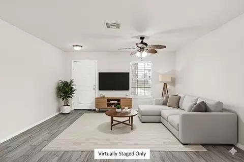 7906 Yaupon View Dr, Cypress, TX 77433