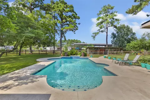 Exterior - 1300 Smith Rd, Huffman, TX 77336 photo 6 of 16