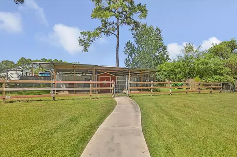 Exterior - 1300 Smith Rd, Huffman, TX 77336 photo 10 of 16