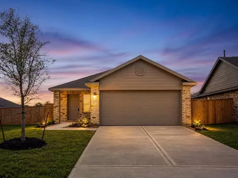 617 Roaring Falls Dr, Willis, TX 77378