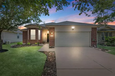15207 Olmstead Park Dr, Cypress, TX 77429
