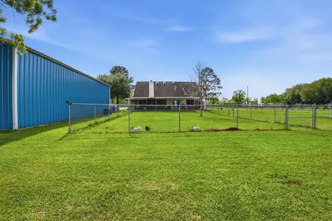 Exterior - 3625 County Road 36, Angleton, TX 77515 photo 5 of 7
