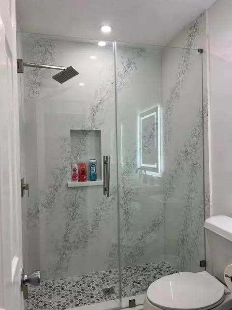 Bath - 4219 Hirschfield Rd, Spring, TX 77373 photo 6 of 7