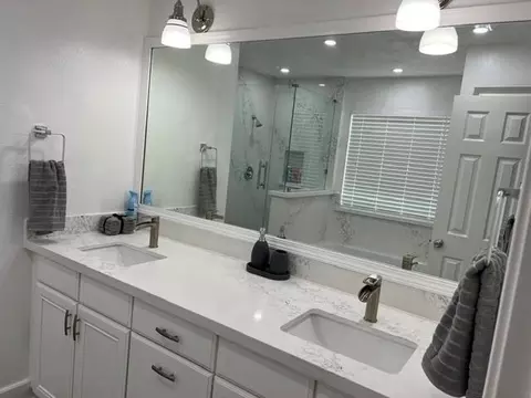 Bath - 4219 Hirschfield Rd, Spring, TX 77373 photo 2 of 7