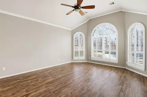 Living - 3602 River Bend Dr, Rosenberg, TX 77471 photo 11 of 11