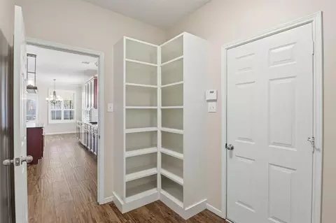 Entry Way - 3602 River Bend Dr, Rosenberg, TX 77471 photo 4 of 6