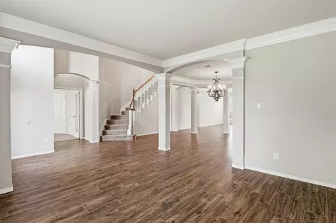 Living - 3602 River Bend Dr, Rosenberg, TX 77471 photo 4 of 11