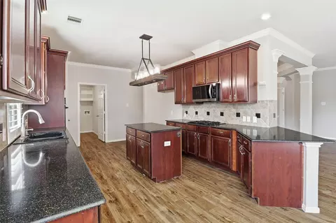 Kitchen - 3602 River Bend Dr, Rosenberg, TX 77471 photo 3 of 3