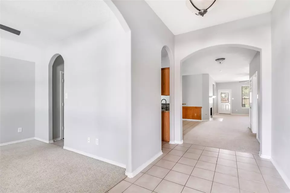 Entry Way - 7126 Leens Lodge Ln, Humble, TX 77346 photo 3 of 3