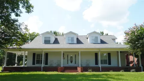 132 Melrose Bend Blvd, Natchez, LA 71456