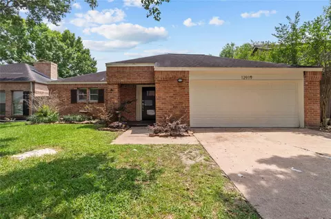 12919 Avenida Vaquero St, Houston, TX 77077