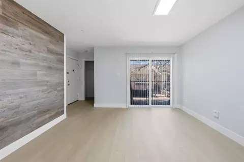 9350 Country Creek Dr #41, Houston, TX 77036
