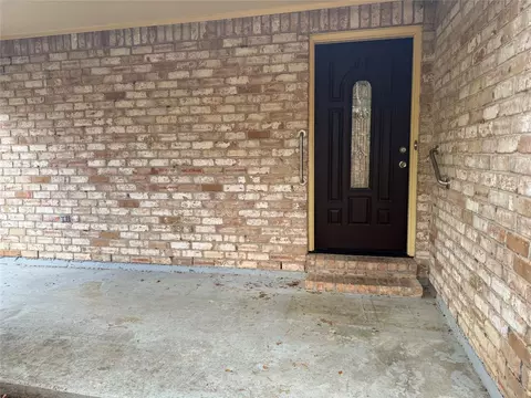 12734 Ashford Chase Dr, Houston, TX 77082