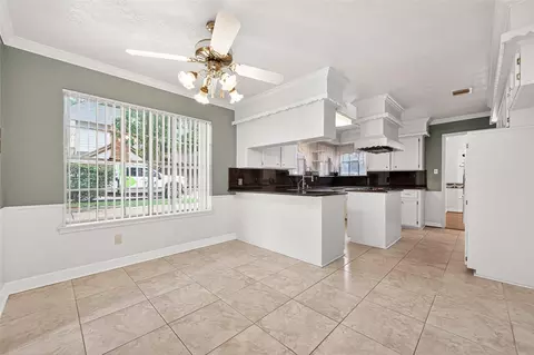 Dining - 607 E Cypresswood Dr, Spring, TX 77373 photo 2 of 2