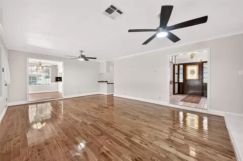 Living - 607 E Cypresswood Dr, Spring, TX 77373 photo 10 of 11