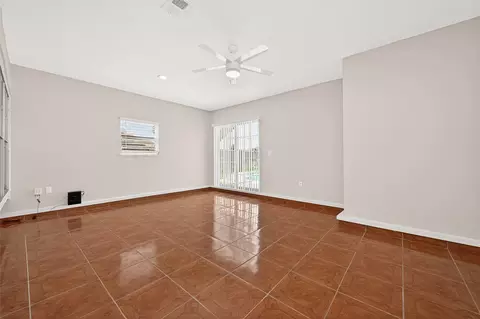 Living - 607 E Cypresswood Dr, Spring, TX 77373 photo 4 of 11