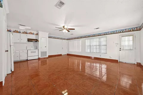 Living - 607 E Cypresswood Dr, Spring, TX 77373 photo 6 of 11