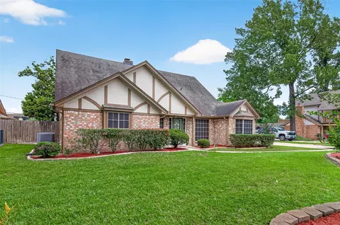 Exterior - 607 E Cypresswood Dr, Spring, TX 77373 photo 2 of 8