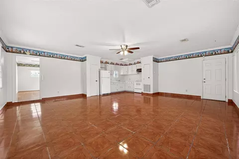 Living - 607 E Cypresswood Dr, Spring, TX 77373 photo 5 of 11