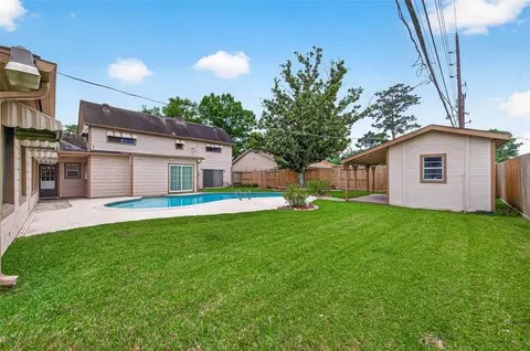 Exterior - 607 E Cypresswood Dr, Spring, TX 77373 photo 8 of 8