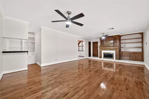 Living - 607 E Cypresswood Dr, Spring, TX 77373 photo 9 of 11