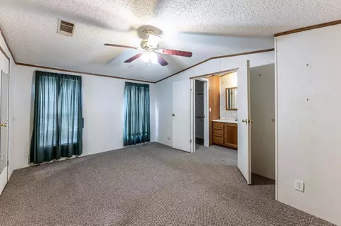 Bedroom - 400 Marina Dr, Trinity, TX 75862 photo 1 of 4