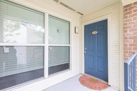 3900 Woodchase Dr #132, Houston, TX 77042