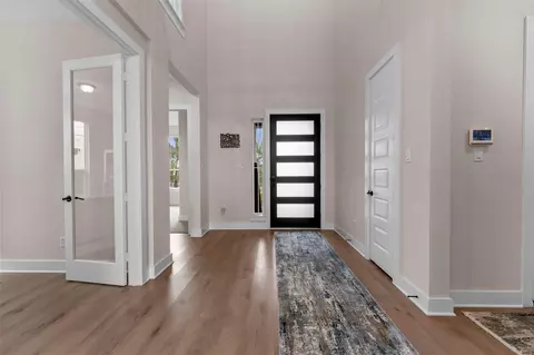Entry Way - 28033 Pebble Park Dr, Spring, TX 77386 photo 2 of 5