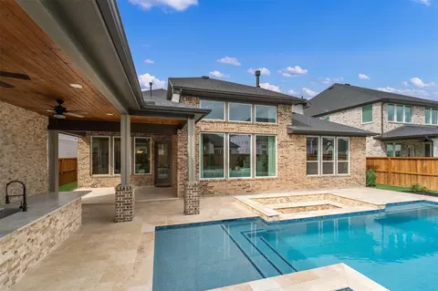 Exterior - 28033 Pebble Park Dr, Spring, TX 77386 photo 10 of 10