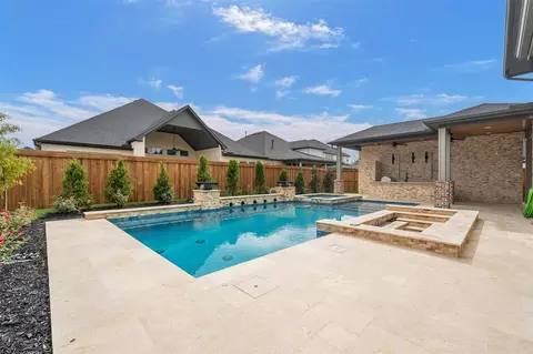 Exterior - 28033 Pebble Park Dr, Spring, TX 77386 photo 7 of 10