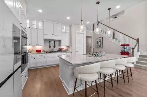Kitchen - 28033 Pebble Park Dr, Spring, TX 77386 photo 2 of 6