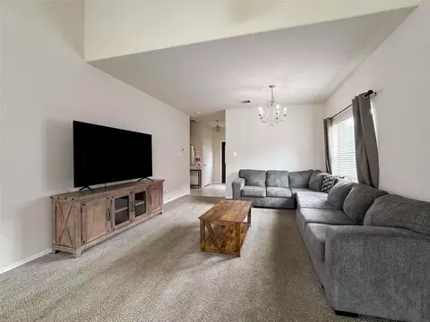 3041 Boxwood Springs Ln, Dickinson, TX 77539
