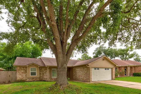 21043 Settlers Valley Dr, Katy, TX 77449