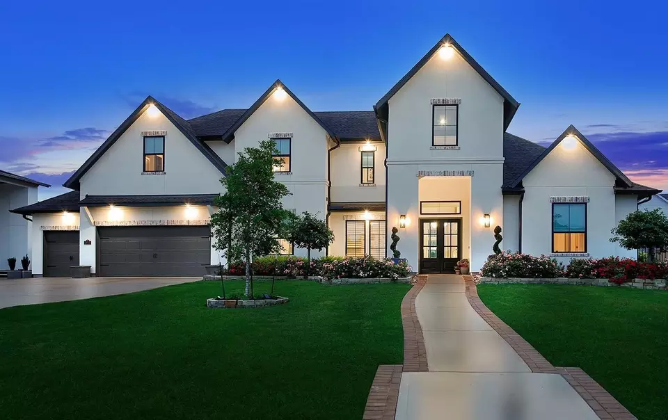 Exterior - 2017 Bennet Ln, Conroe, TX 77384 photo 1 of 10