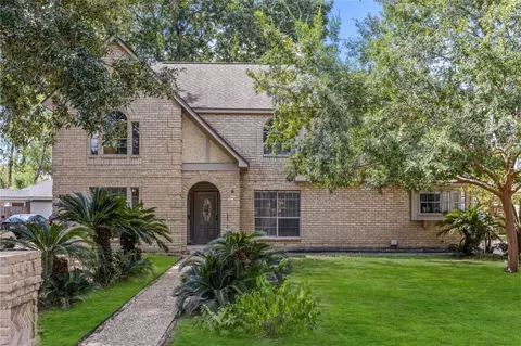 15727 Misty Hollow Dr, Houston, TX 77068