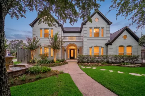 5682 Grand Floral Blvd, Houston, TX 77041