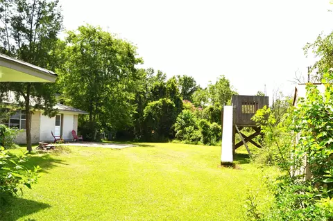 Exterior - 101 Summit Dr, Conroe, TX 77303 photo 8 of 8