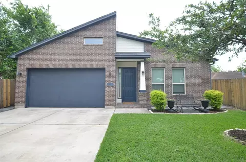 2118 Marnel Rd #A, Houston, TX 77055