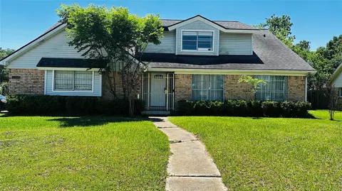 8603 Jason St, Houston, TX 77074