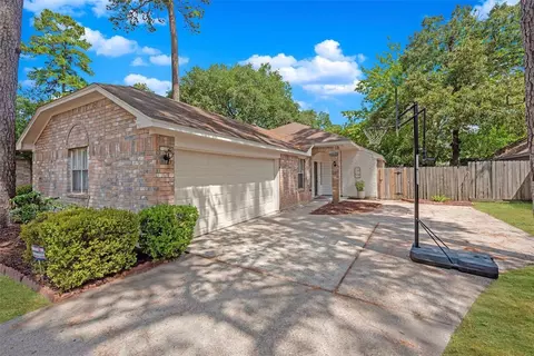 1939 Havenhouse Dr, Spring, TX 77386 photo 1