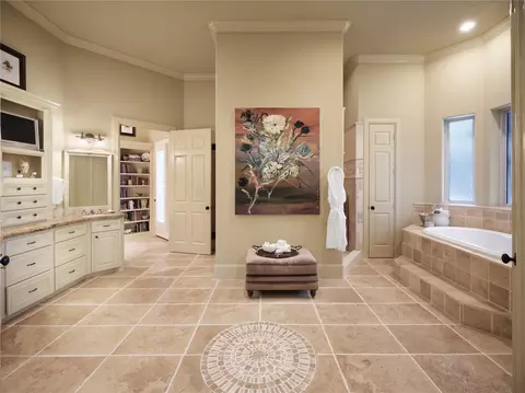 Bath - 6702 Star Ledge Ct, Spring, TX 77389 photo 1 of 3