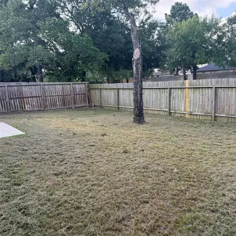 Exterior - 24227 Pinecreek Pt, Spring, TX 77373 photo 4 of 4