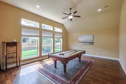 Living - 515 Mill Creek Rd, Pinehurst, TX 77362 photo 7 of 7