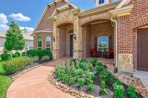 Exterior - 515 Mill Creek Rd, Pinehurst, TX 77362 photo 2 of 3