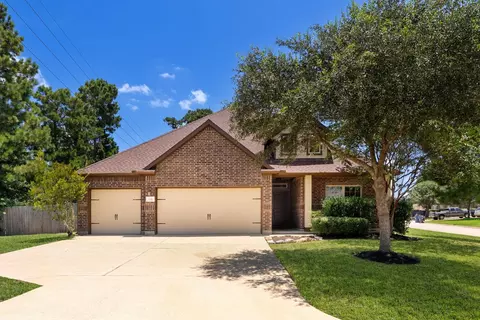 158 S Ridge Park Dr, Magnolia, TX 77354