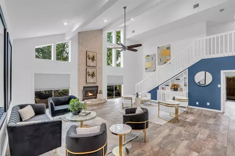 12800 Briar Forest Dr #70, Houston, TX 77077