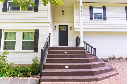 14510 Henry Calfee Dr, Willis, TX 77318