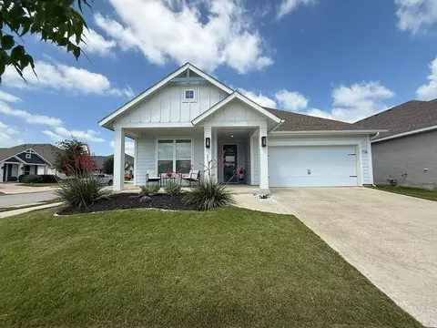 716 Swift St, Northlake, TX 76247