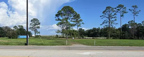 6822 N Highway 146, Baytown, TX 77523